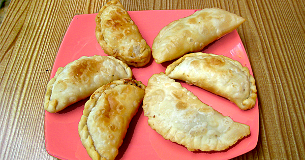 Gujiya Recipe In Hindi