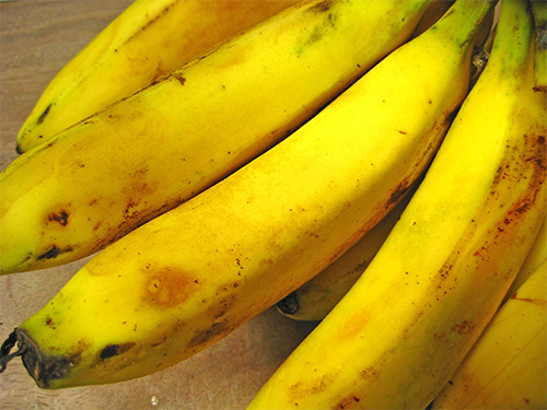 5 Beauty Benefits of Banana in Hindi