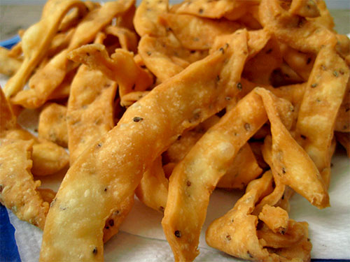 Namak Para Recipe in Hindi 