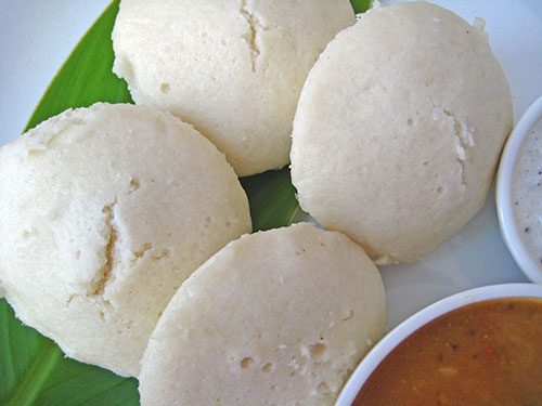 Rava Idli Recipe In Hindi 