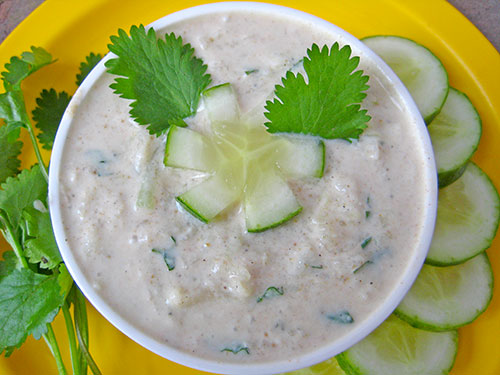 Cucumber Raita Recipe In Hindi 