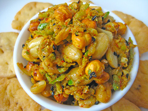 Chickpea Peanut Mango Pickle Recipe in Hindi