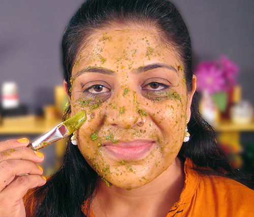 5 Homemade Face Pack Recipes In Hindi