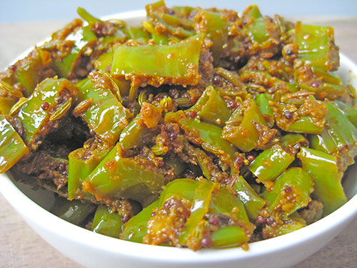 Instant Chilli Pickle Recipe In Hindi 