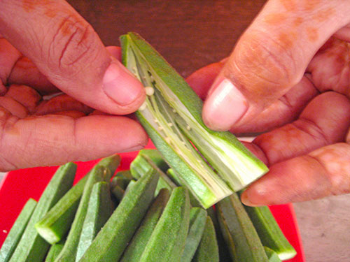 Steming And Sliting Of Okra