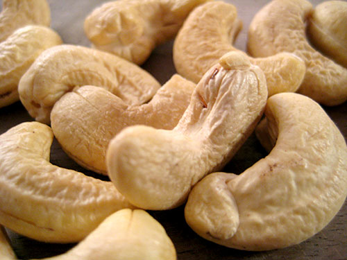 Cashew Benefits For Health In Hindi