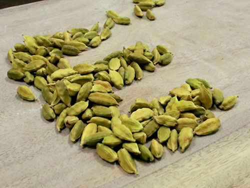 Green Cardamom Benefits For Health 